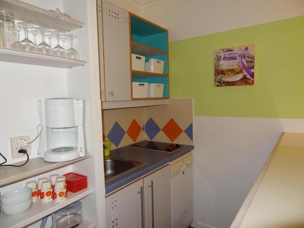 Appartement Promenade Des Bains Saint-Raphael  Exterior photo